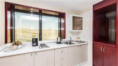 سوییت هتل پارس ائل گلی تبریز سوییت هتل پارس ائل گلی تبریز